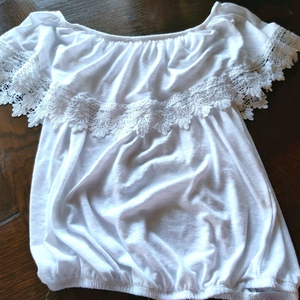 👚HOST PICK👚NEW PAPER TEE OFF SHOULDER PEASANT/ BOHO TOP//B4